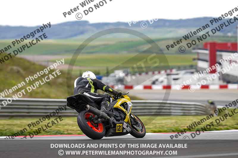 cadwell no limits trackday;cadwell park;cadwell park photographs;cadwell trackday photographs;enduro digital images;event digital images;eventdigitalimages;navarra;no limits trackdays;peter wileman photography;racing digital images;trackday digital images;trackday photos